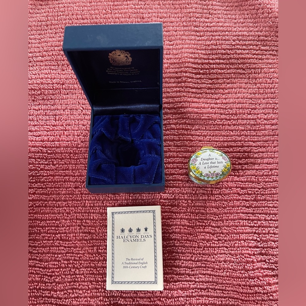 Halcyon Days Enamel Hinged Box - A Daughter is… a Love that Lasts a Lifetime